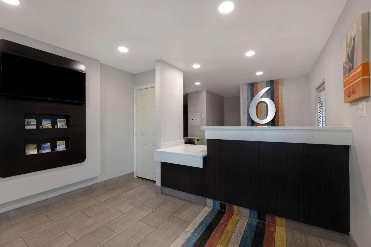 Motel 6-San Antonio, Tx - West Seaworld מראה חיצוני תמונה