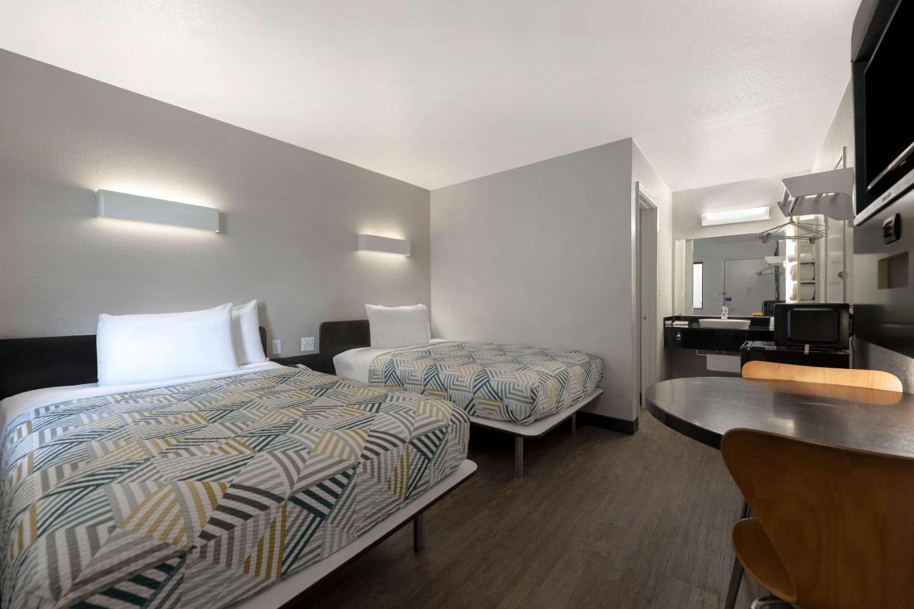 Motel 6-San Antonio, Tx - West Seaworld מראה חיצוני תמונה